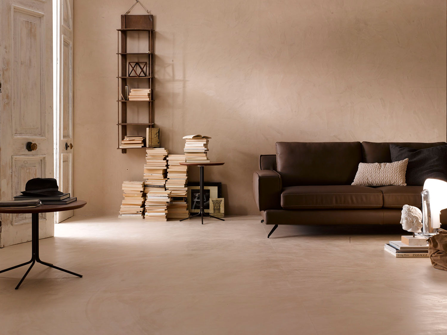 pastellone-floor-seamles-coatings-stucco-italiano-slide